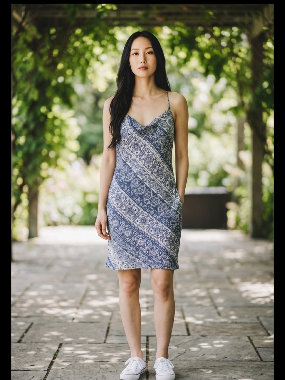 Abercrombie & Fitch Navy and White Paisley Maxi Dress